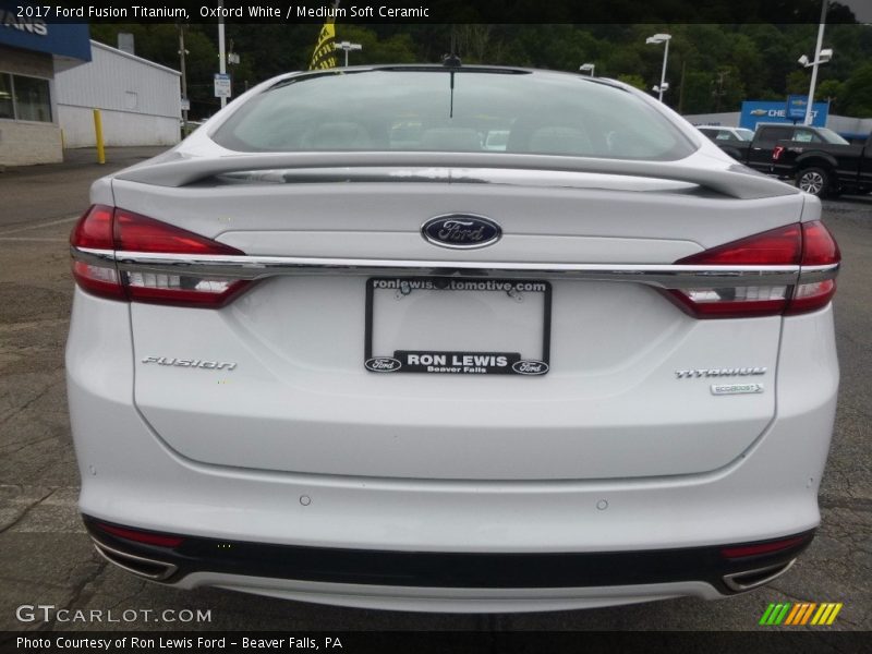 Oxford White / Medium Soft Ceramic 2017 Ford Fusion Titanium