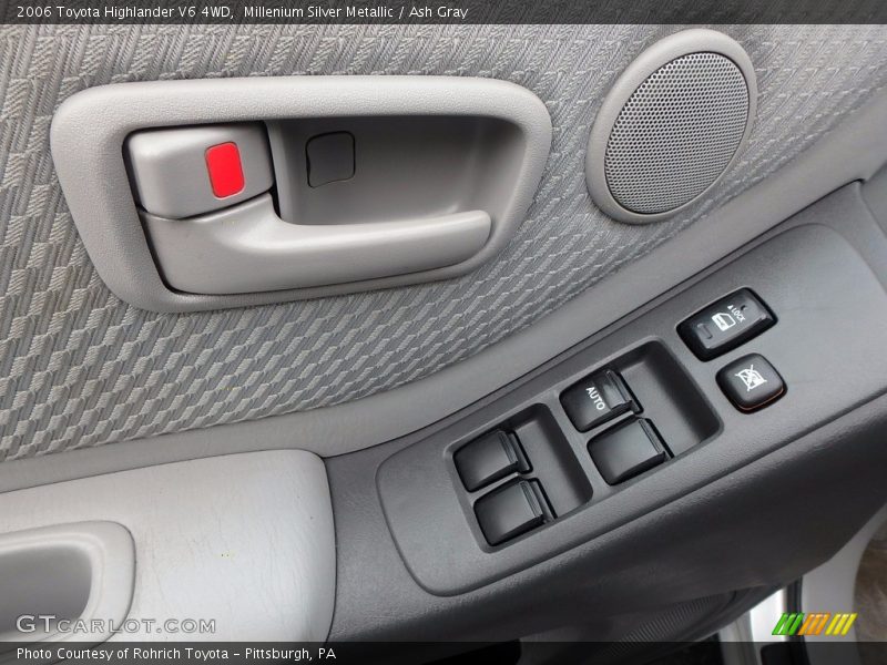 Millenium Silver Metallic / Ash Gray 2006 Toyota Highlander V6 4WD