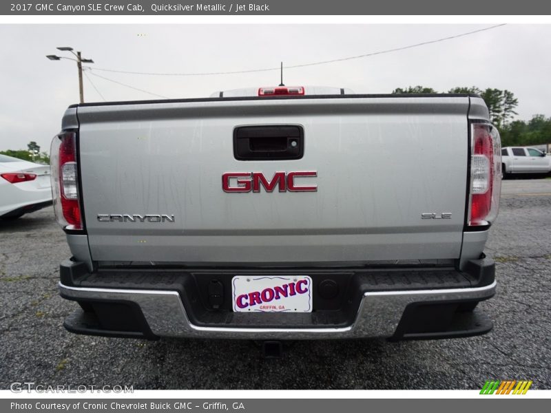 Quicksilver Metallic / Jet Black 2017 GMC Canyon SLE Crew Cab