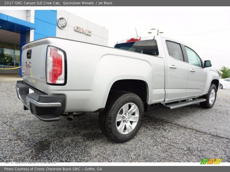 Quicksilver Metallic / Jet Black 2017 GMC Canyon SLE Crew Cab