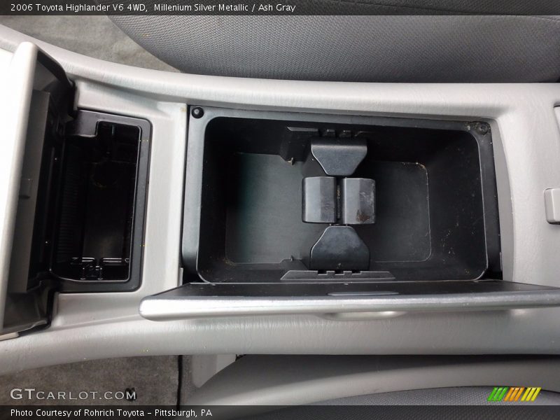 Millenium Silver Metallic / Ash Gray 2006 Toyota Highlander V6 4WD