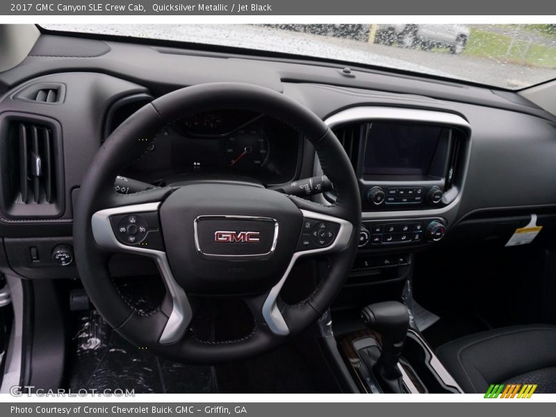 Quicksilver Metallic / Jet Black 2017 GMC Canyon SLE Crew Cab