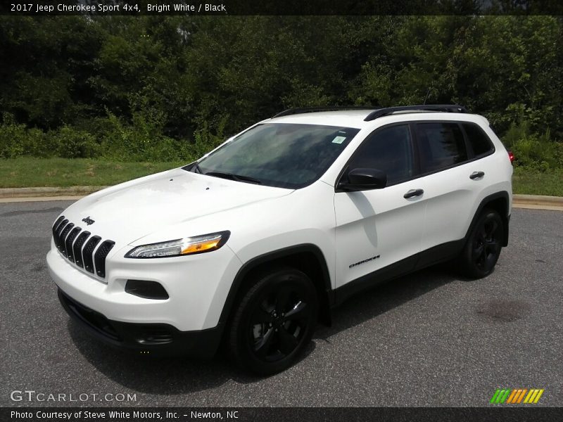 Bright White / Black 2017 Jeep Cherokee Sport 4x4