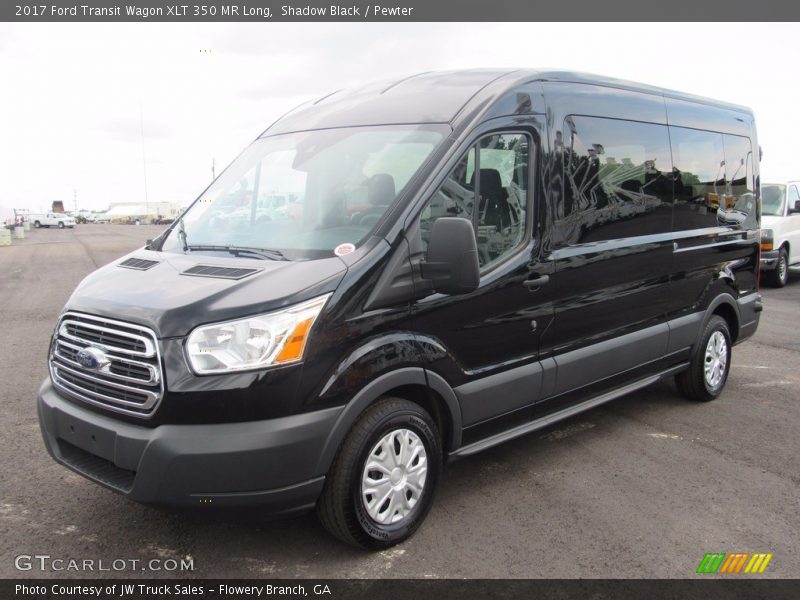 Front 3/4 View of 2017 Transit Wagon XLT 350 MR Long