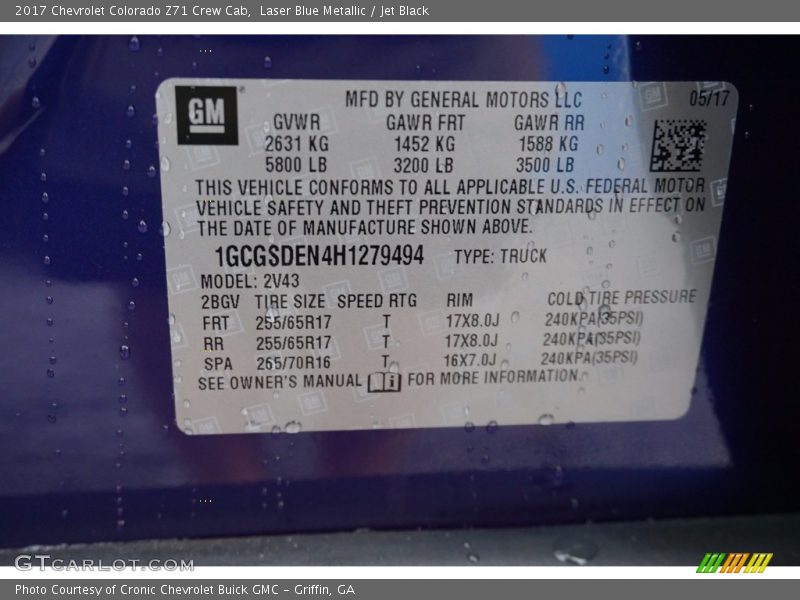 Laser Blue Metallic / Jet Black 2017 Chevrolet Colorado Z71 Crew Cab