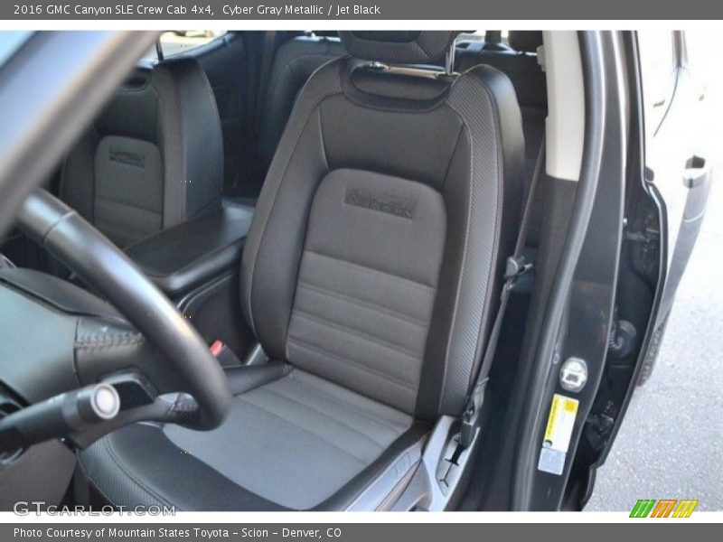 Cyber Gray Metallic / Jet Black 2016 GMC Canyon SLE Crew Cab 4x4