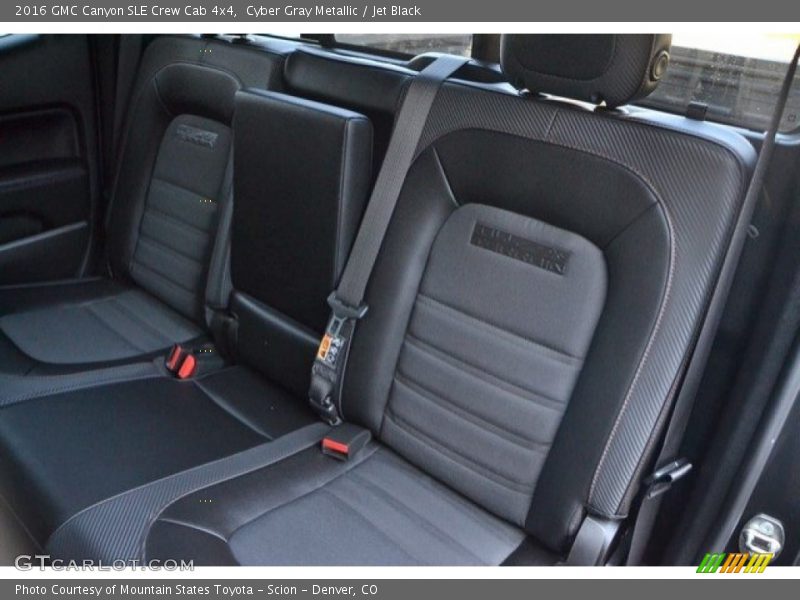 Cyber Gray Metallic / Jet Black 2016 GMC Canyon SLE Crew Cab 4x4
