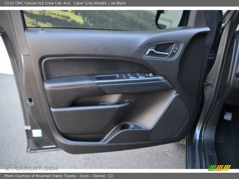 Cyber Gray Metallic / Jet Black 2016 GMC Canyon SLE Crew Cab 4x4