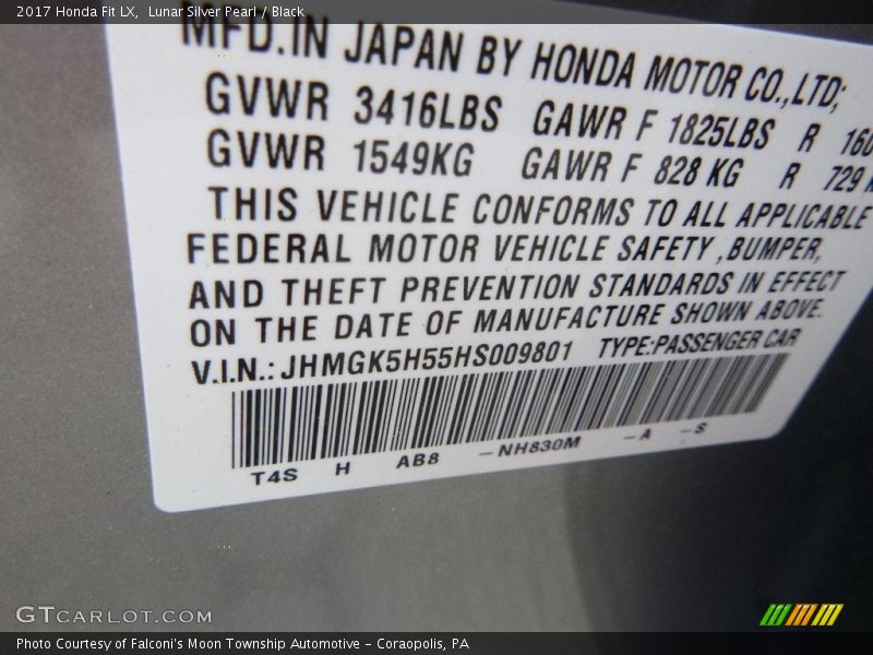 Lunar Silver Pearl / Black 2017 Honda Fit LX