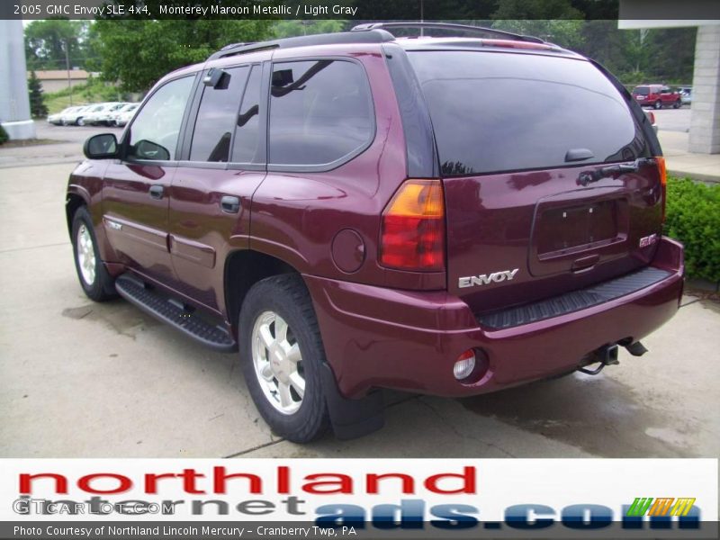Monterey Maroon Metallic / Light Gray 2005 GMC Envoy SLE 4x4