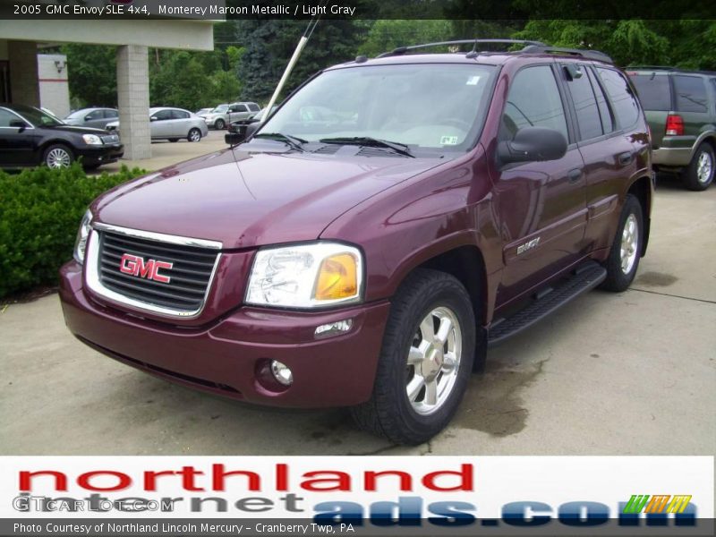 Monterey Maroon Metallic / Light Gray 2005 GMC Envoy SLE 4x4
