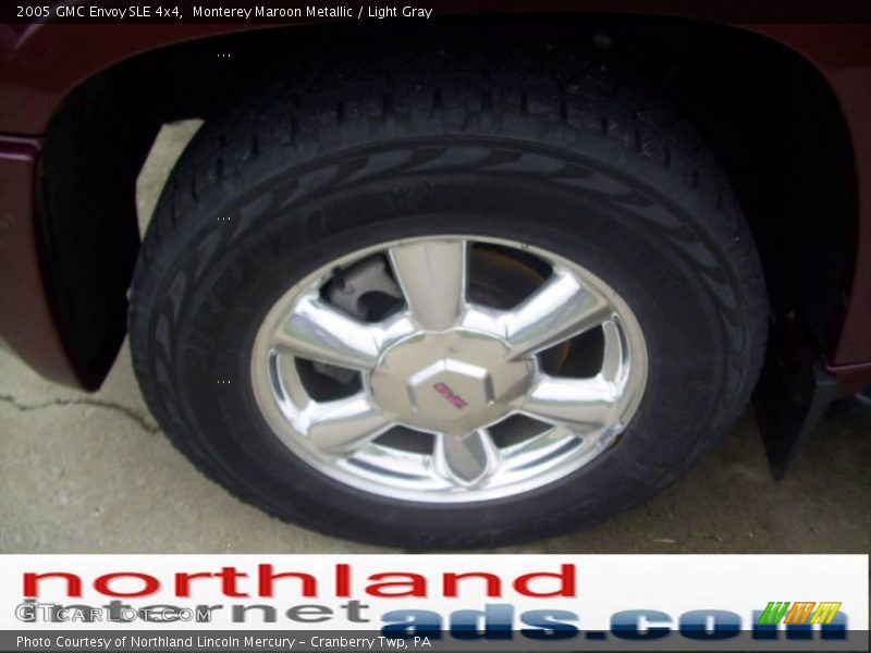 Monterey Maroon Metallic / Light Gray 2005 GMC Envoy SLE 4x4