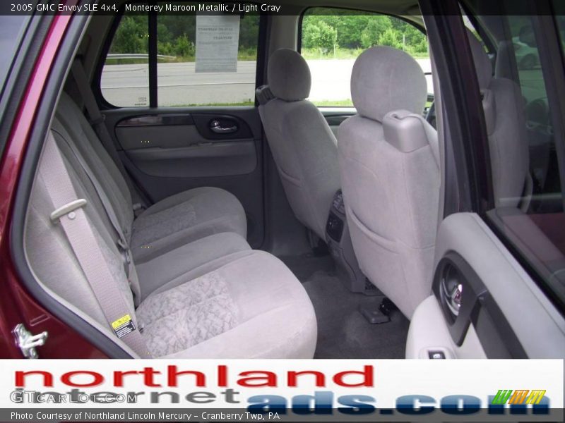 Monterey Maroon Metallic / Light Gray 2005 GMC Envoy SLE 4x4