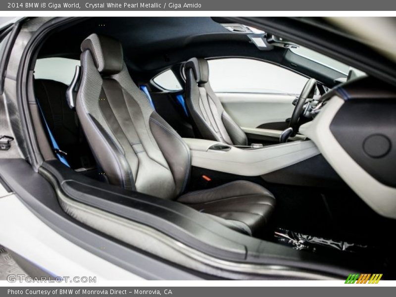 Crystal White Pearl Metallic / Giga Amido 2014 BMW i8 Giga World