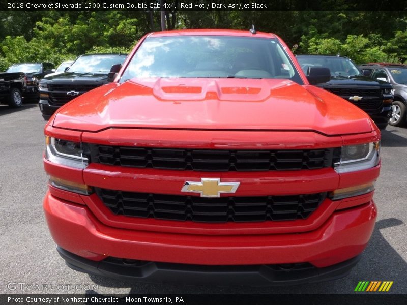 Red Hot / Dark Ash/Jet Black 2018 Chevrolet Silverado 1500 Custom Double Cab 4x4