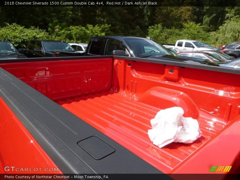 Red Hot / Dark Ash/Jet Black 2018 Chevrolet Silverado 1500 Custom Double Cab 4x4