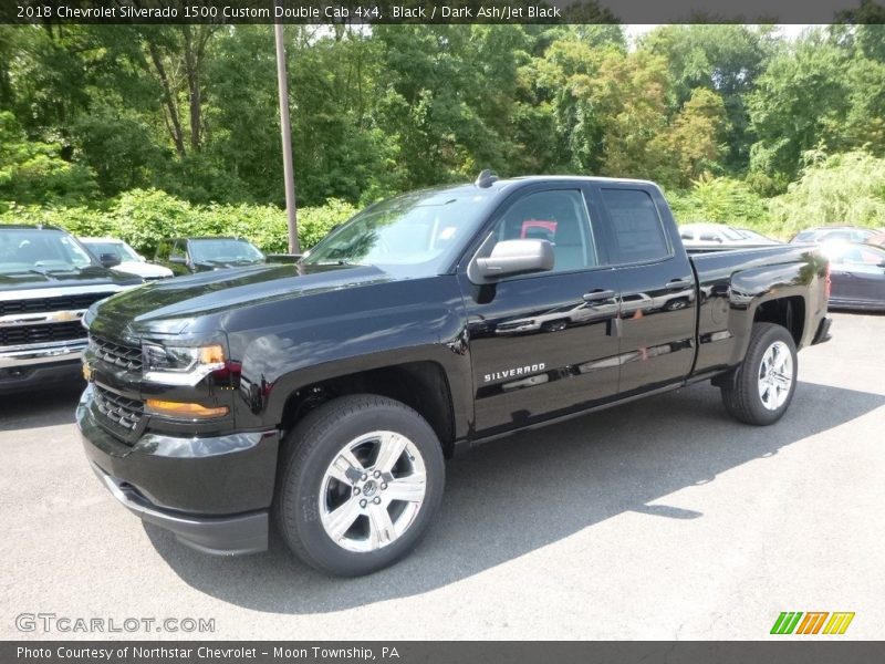 Front 3/4 View of 2018 Silverado 1500 Custom Double Cab 4x4