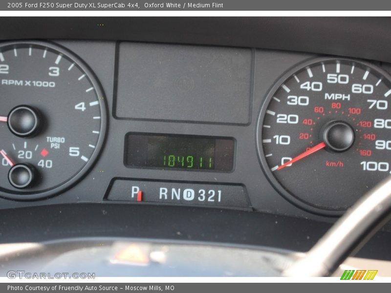 Oxford White / Medium Flint 2005 Ford F250 Super Duty XL SuperCab 4x4