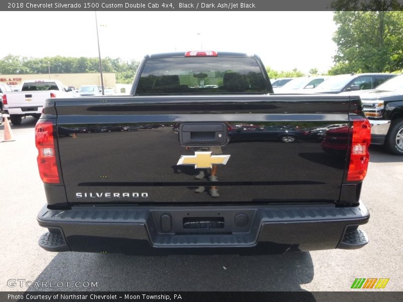 Black / Dark Ash/Jet Black 2018 Chevrolet Silverado 1500 Custom Double Cab 4x4