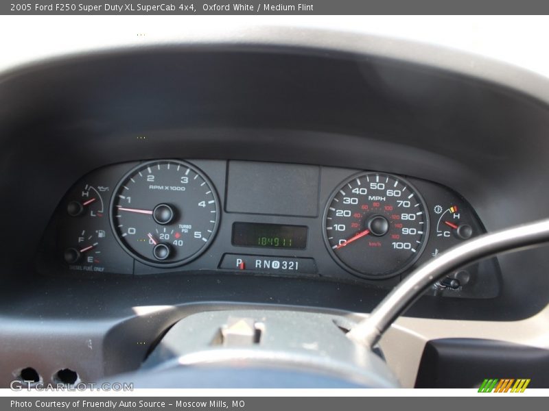 Oxford White / Medium Flint 2005 Ford F250 Super Duty XL SuperCab 4x4