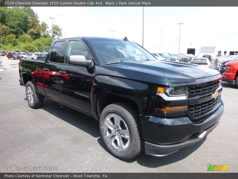 Front 3/4 View of 2018 Silverado 1500 Custom Double Cab 4x4