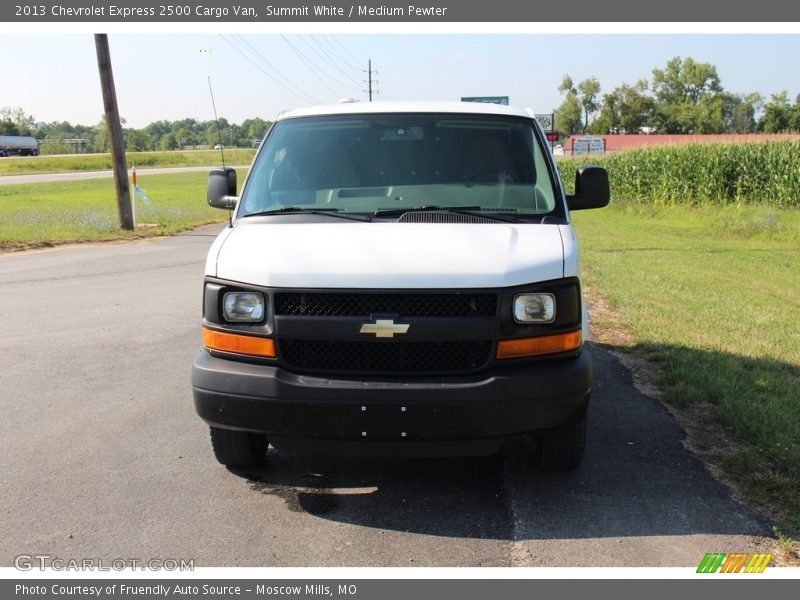 Summit White / Medium Pewter 2013 Chevrolet Express 2500 Cargo Van