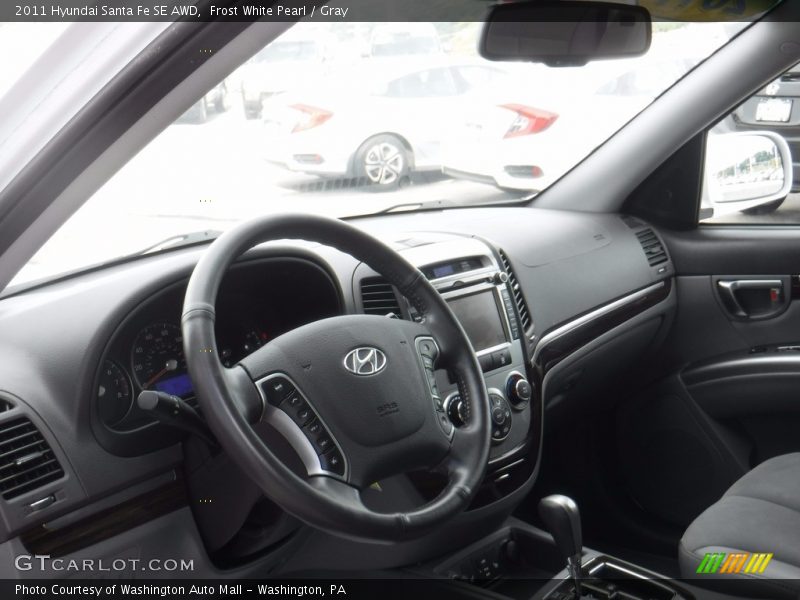 Frost White Pearl / Gray 2011 Hyundai Santa Fe SE AWD
