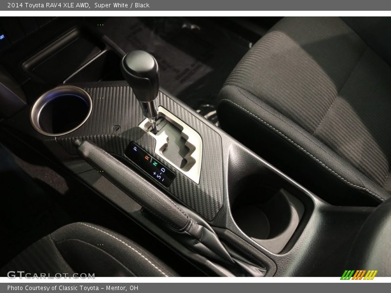 Super White / Black 2014 Toyota RAV4 XLE AWD