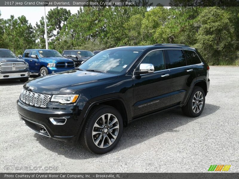 Diamond Black Crystal Pearl / Black 2017 Jeep Grand Cherokee Overland