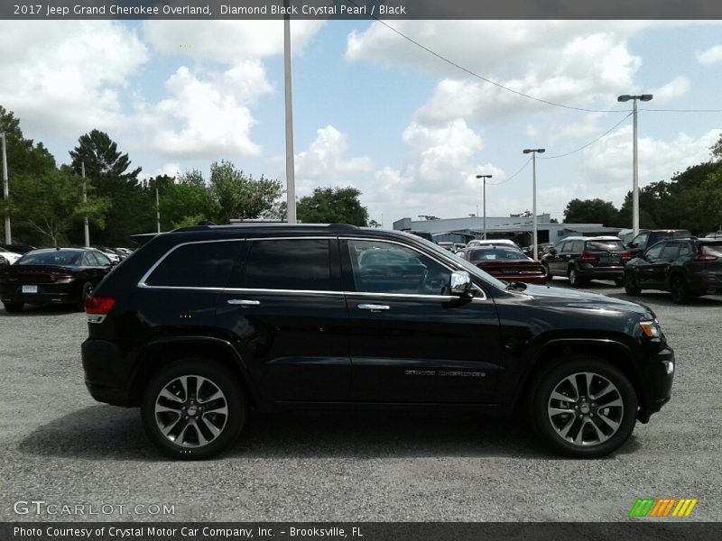 Diamond Black Crystal Pearl / Black 2017 Jeep Grand Cherokee Overland