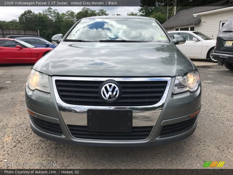 United Grey Metallic / Black 2006 Volkswagen Passat 2.0T Sedan