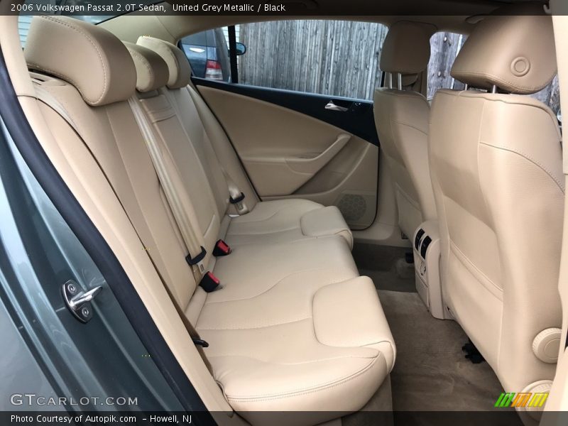 United Grey Metallic / Black 2006 Volkswagen Passat 2.0T Sedan