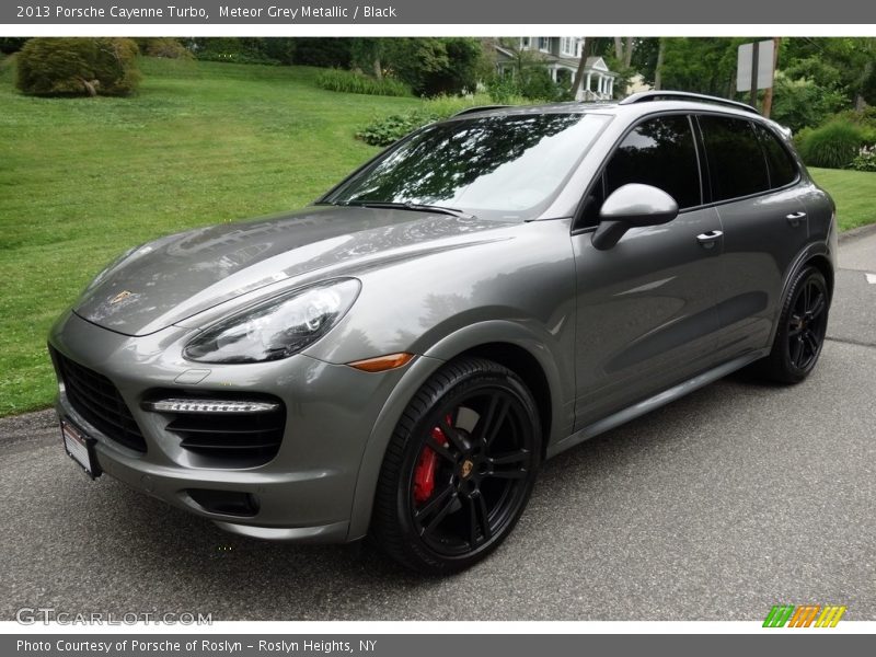 Meteor Grey Metallic / Black 2013 Porsche Cayenne Turbo
