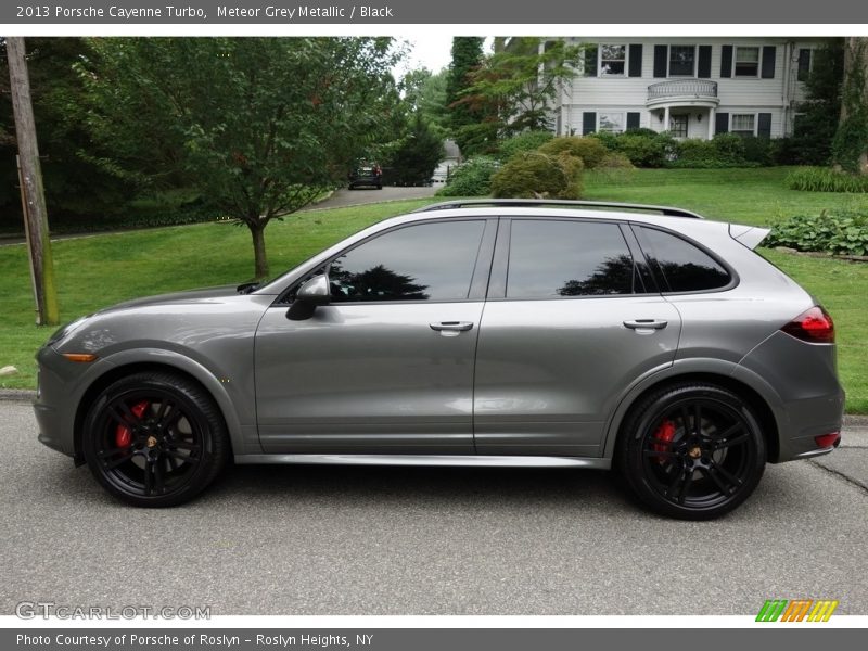 Meteor Grey Metallic / Black 2013 Porsche Cayenne Turbo