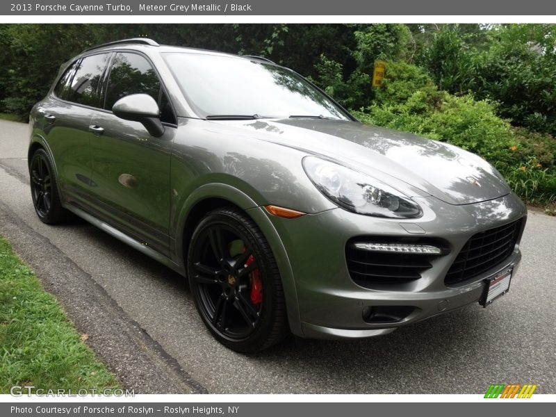 Meteor Grey Metallic / Black 2013 Porsche Cayenne Turbo