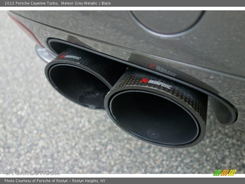 Meteor Grey Metallic / Black 2013 Porsche Cayenne Turbo