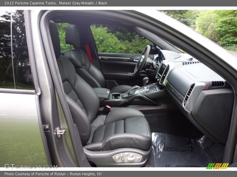 Meteor Grey Metallic / Black 2013 Porsche Cayenne Turbo