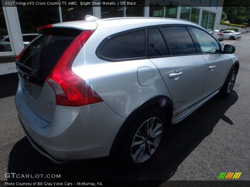 Bright Silver Metallic / Off Black 2017 Volvo V60 Cross Country T5 AWD