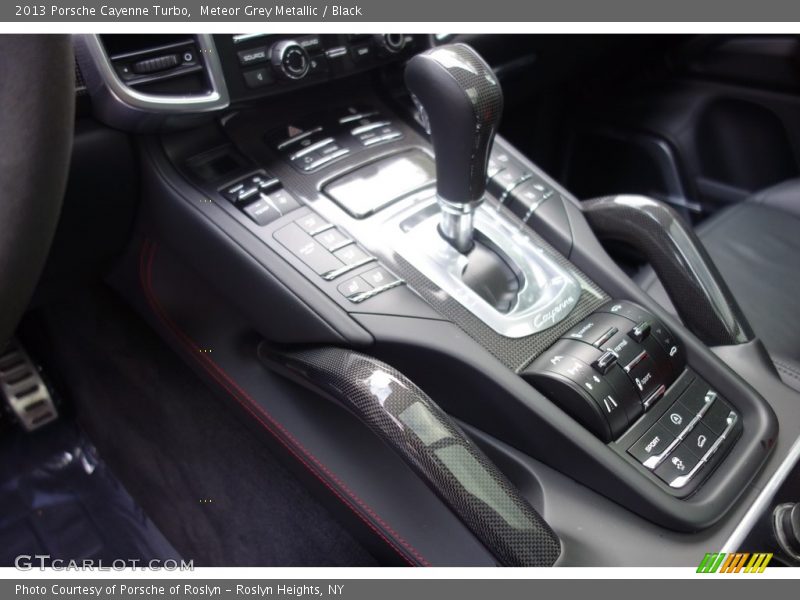 Meteor Grey Metallic / Black 2013 Porsche Cayenne Turbo