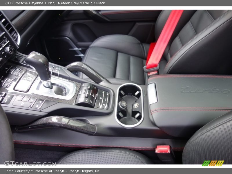 Meteor Grey Metallic / Black 2013 Porsche Cayenne Turbo