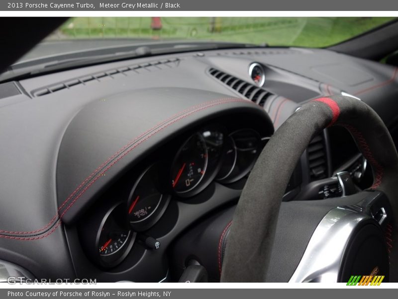 Meteor Grey Metallic / Black 2013 Porsche Cayenne Turbo