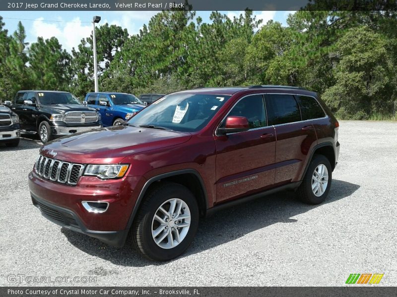 Velvet Red Pearl / Black 2017 Jeep Grand Cherokee Laredo