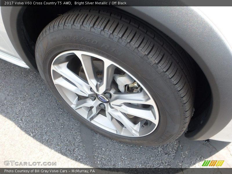  2017 V60 Cross Country T5 AWD Wheel
