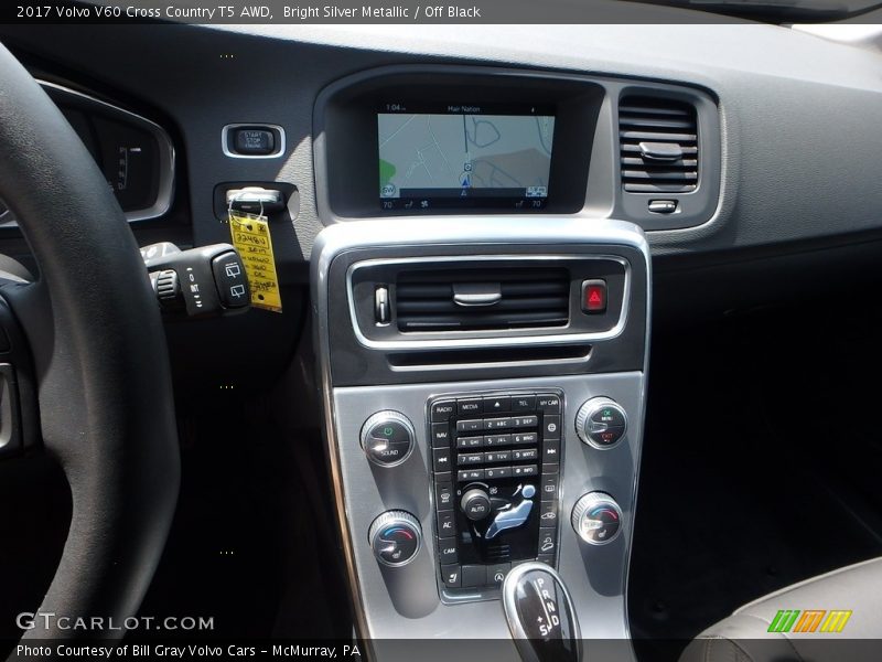 Controls of 2017 V60 Cross Country T5 AWD