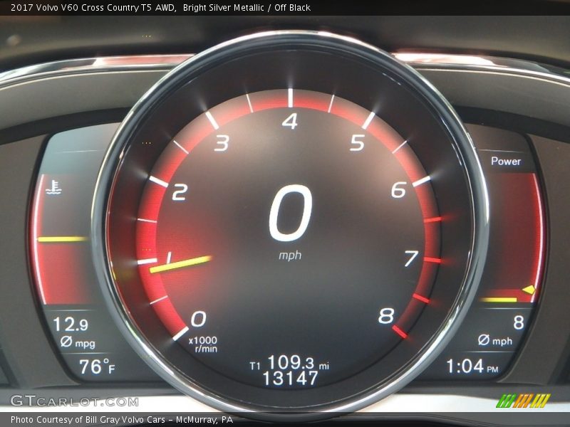  2017 V60 Cross Country T5 AWD T5 AWD Gauges