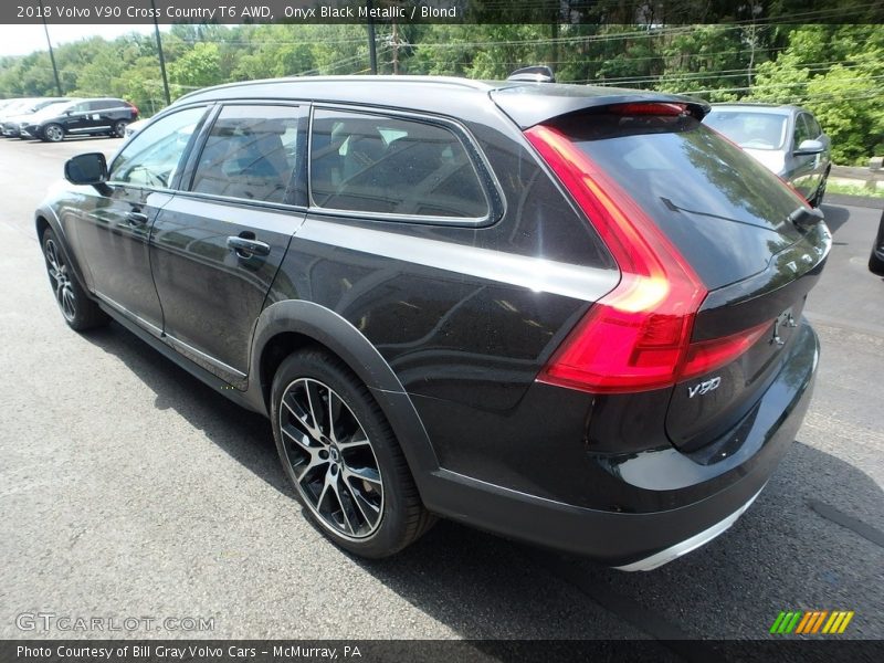 Onyx Black Metallic / Blond 2018 Volvo V90 Cross Country T6 AWD