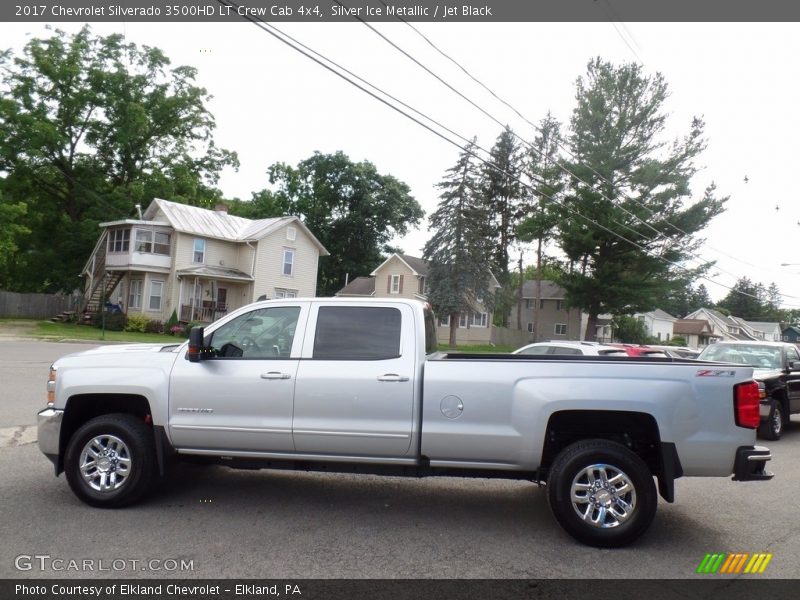 Silver Ice Metallic / Jet Black 2017 Chevrolet Silverado 3500HD LT Crew Cab 4x4