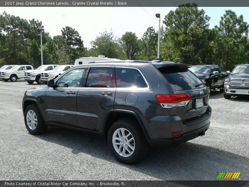 Granite Crystal Metallic / Black 2017 Jeep Grand Cherokee Laredo