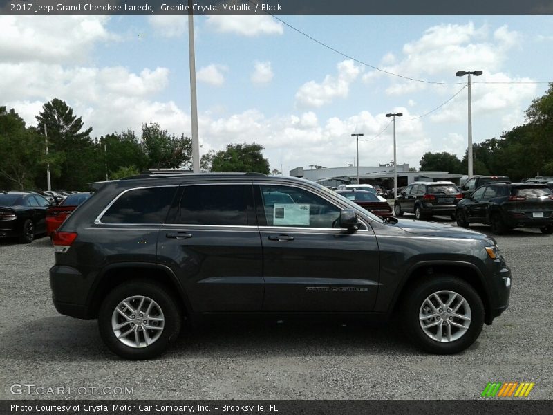 Granite Crystal Metallic / Black 2017 Jeep Grand Cherokee Laredo