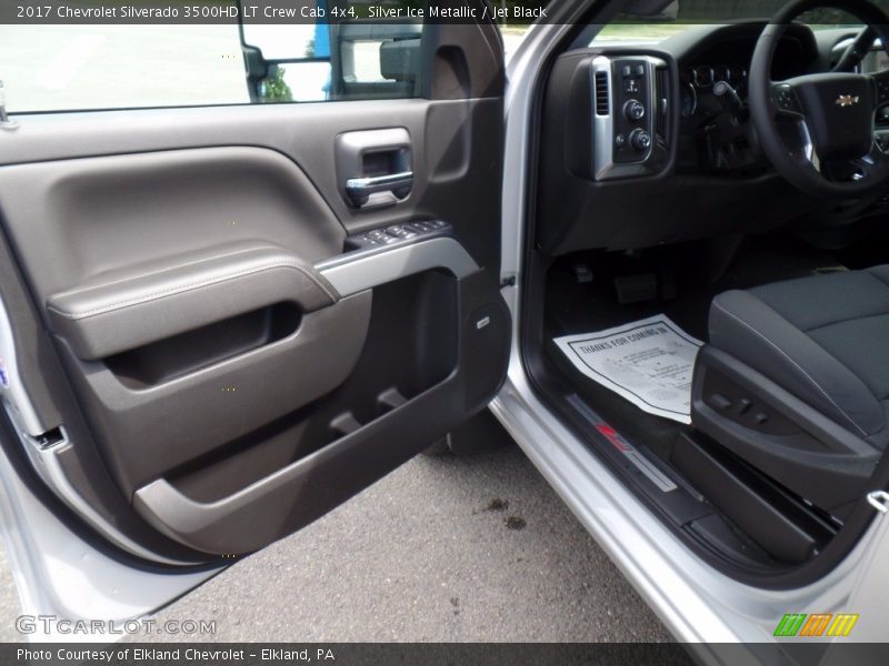 Silver Ice Metallic / Jet Black 2017 Chevrolet Silverado 3500HD LT Crew Cab 4x4